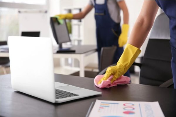 comm cleaning comm cleaning